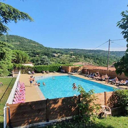 Camping Les Lavandes Darbres Bagian luar foto