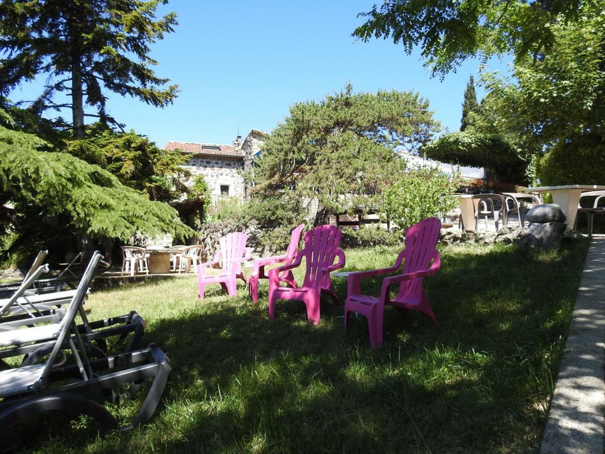 Camping Les Lavandes Darbres Bagian luar foto