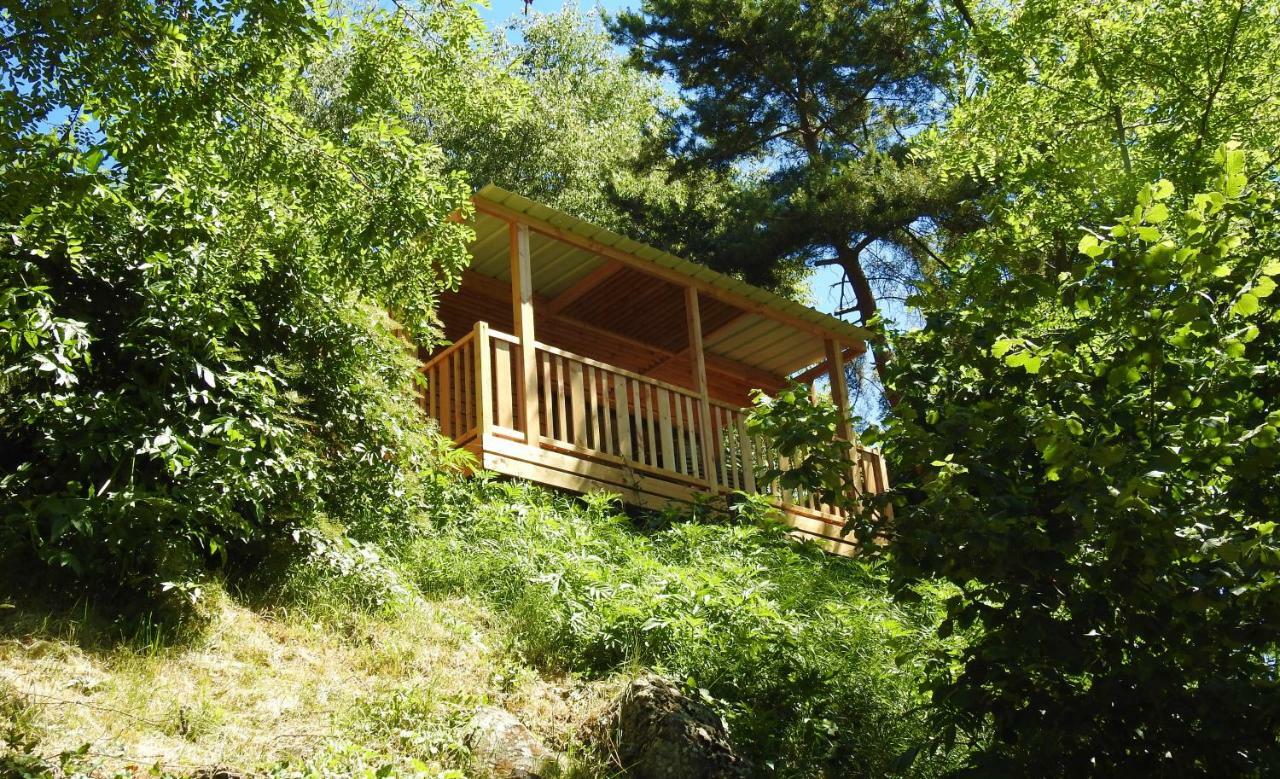 Camping Les Lavandes Darbres Bagian luar foto